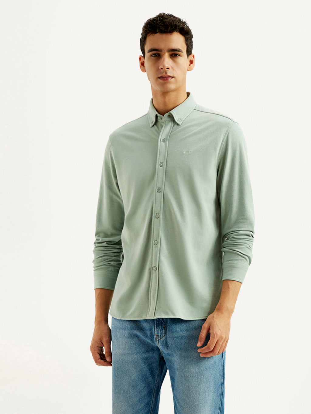 Men's Solid Slim Fit Knit Shirt