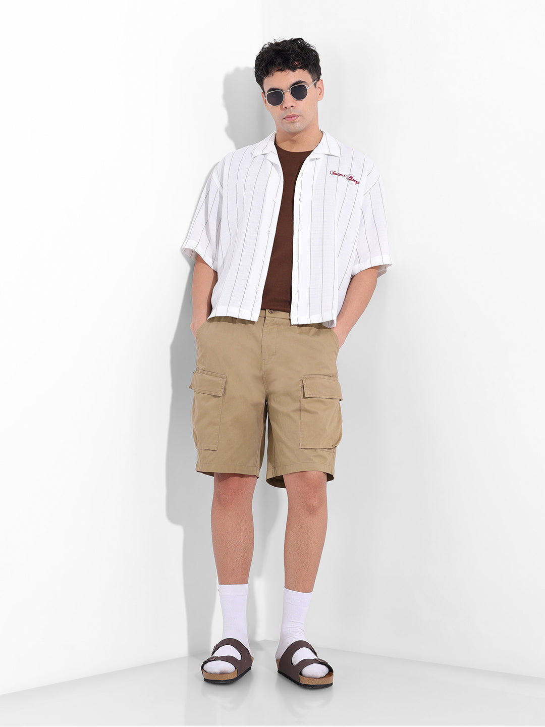 Men's Khaki Relaxed Fit Solid Utility Shorts