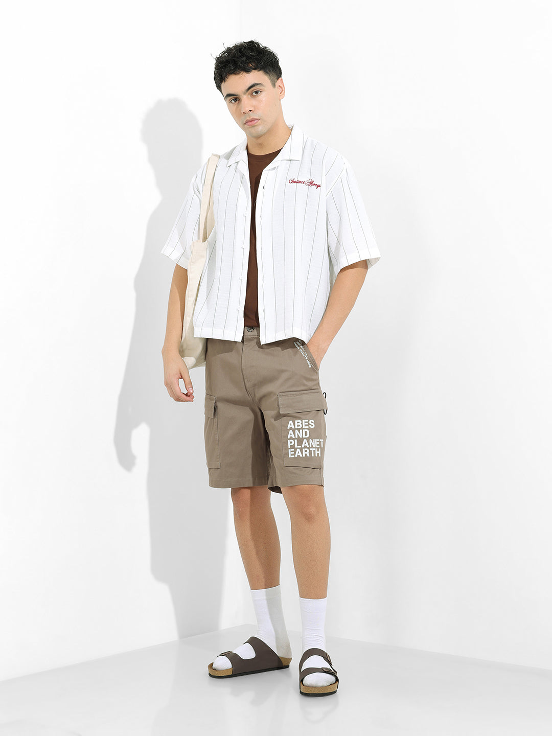Men's Taupe Relaxed Fit Solid Utility Shorts