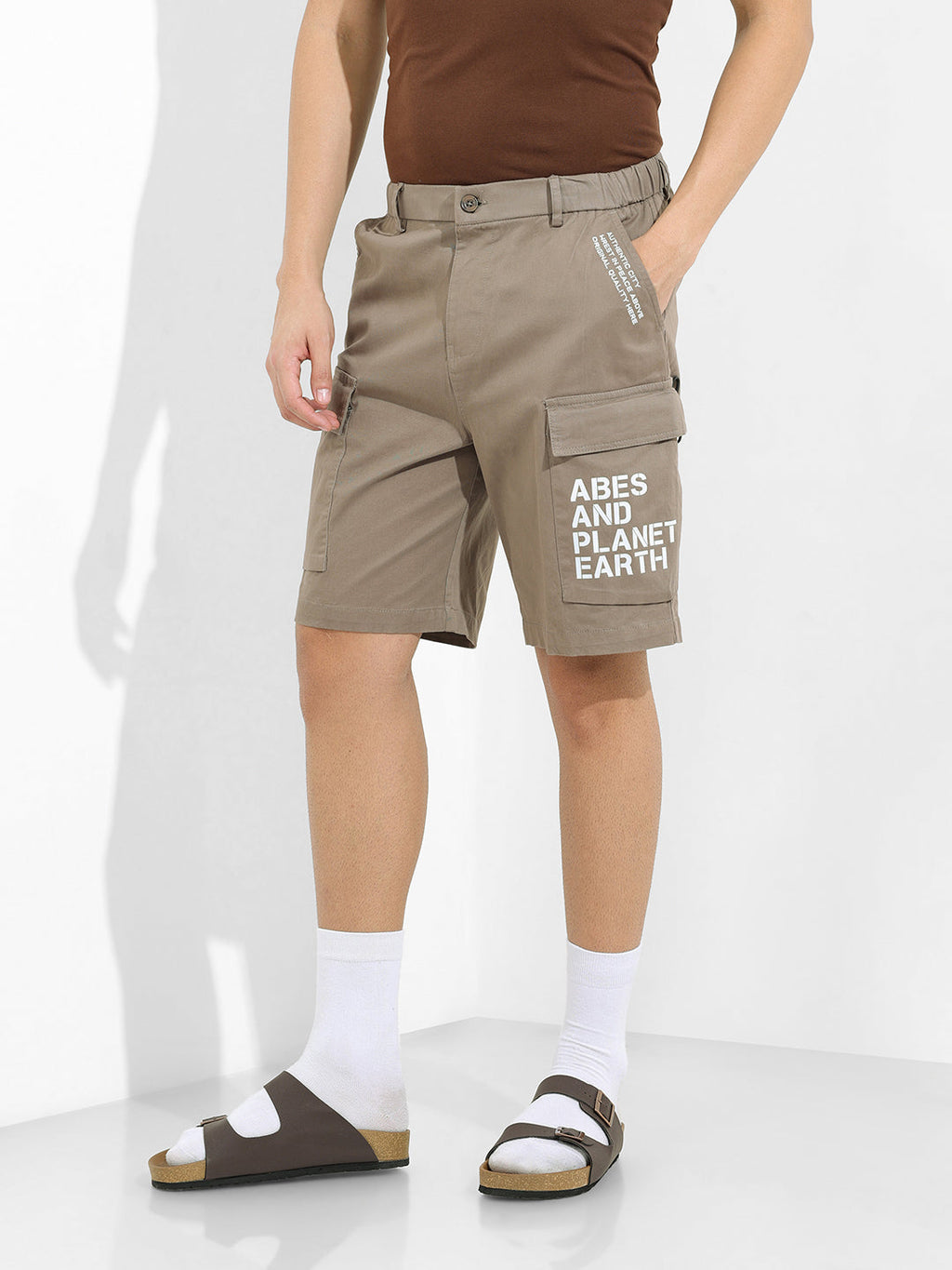 Men's Taupe Relaxed Fit Solid Utility Shorts