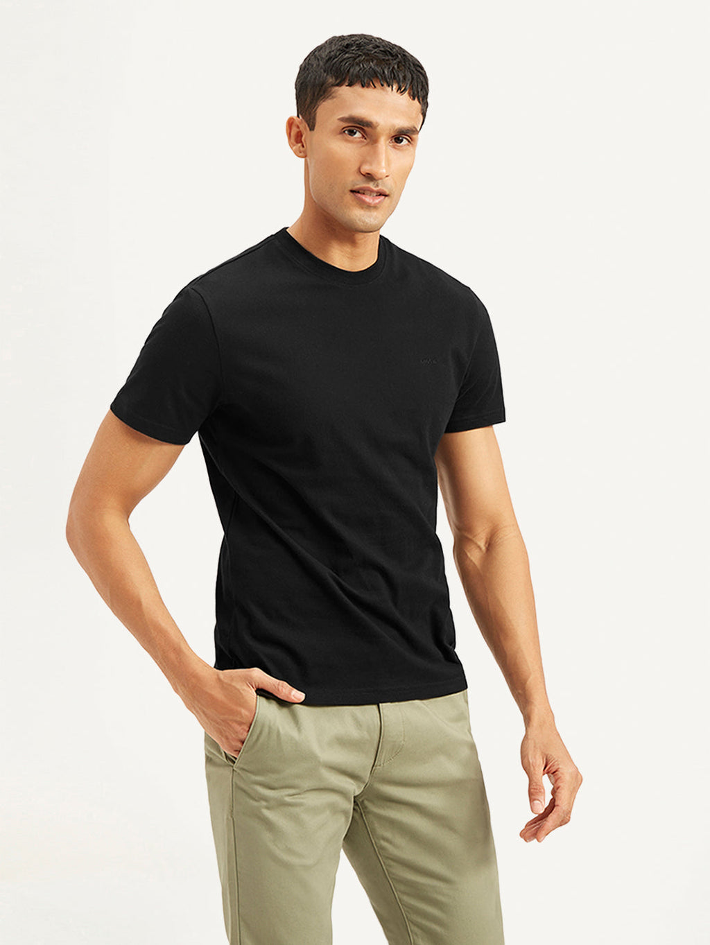 Men's Solid Slim Fit T-shirt