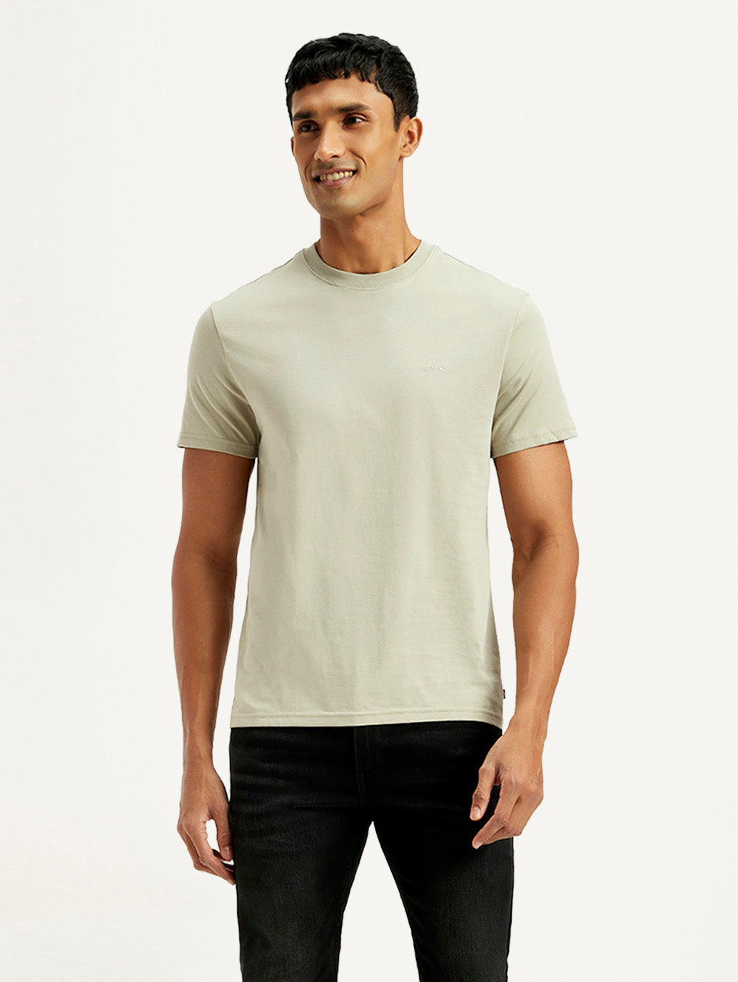 Men's Solid Slim Fit T-Shirt
