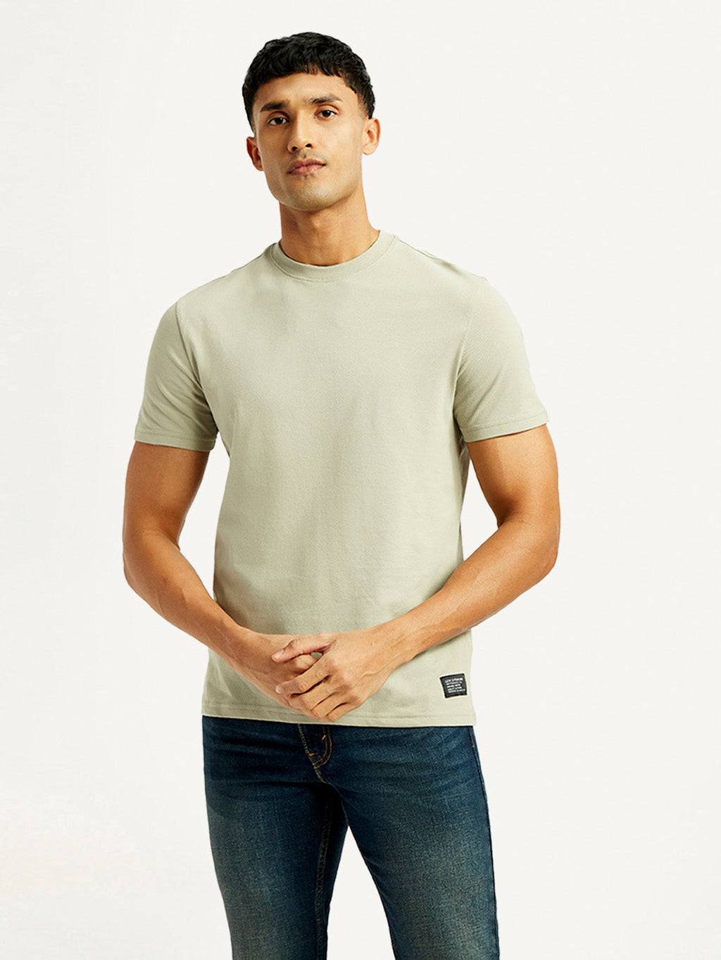 Men's Solid Slim Fit T-shirt