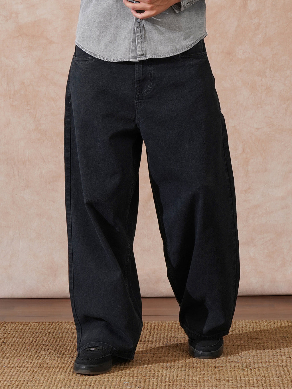 Solid Baggy Fit Jeans | Black
