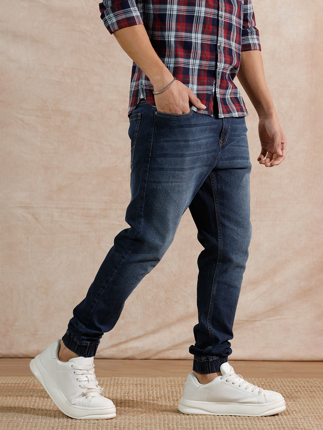 Casual Heavy Fade Jogger Fit Jeans | Dark Blue