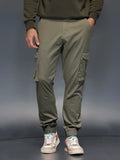 Men's straight fit trouser with cargo pockets | Brown