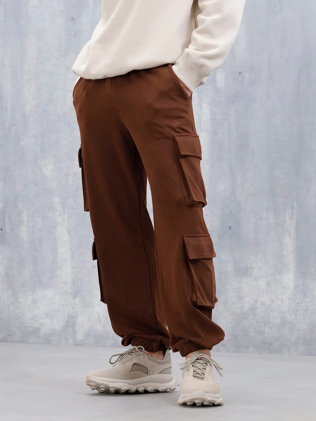 Men's Casual Utility Pockets Relaxed Fit Knit Jogger | Brown