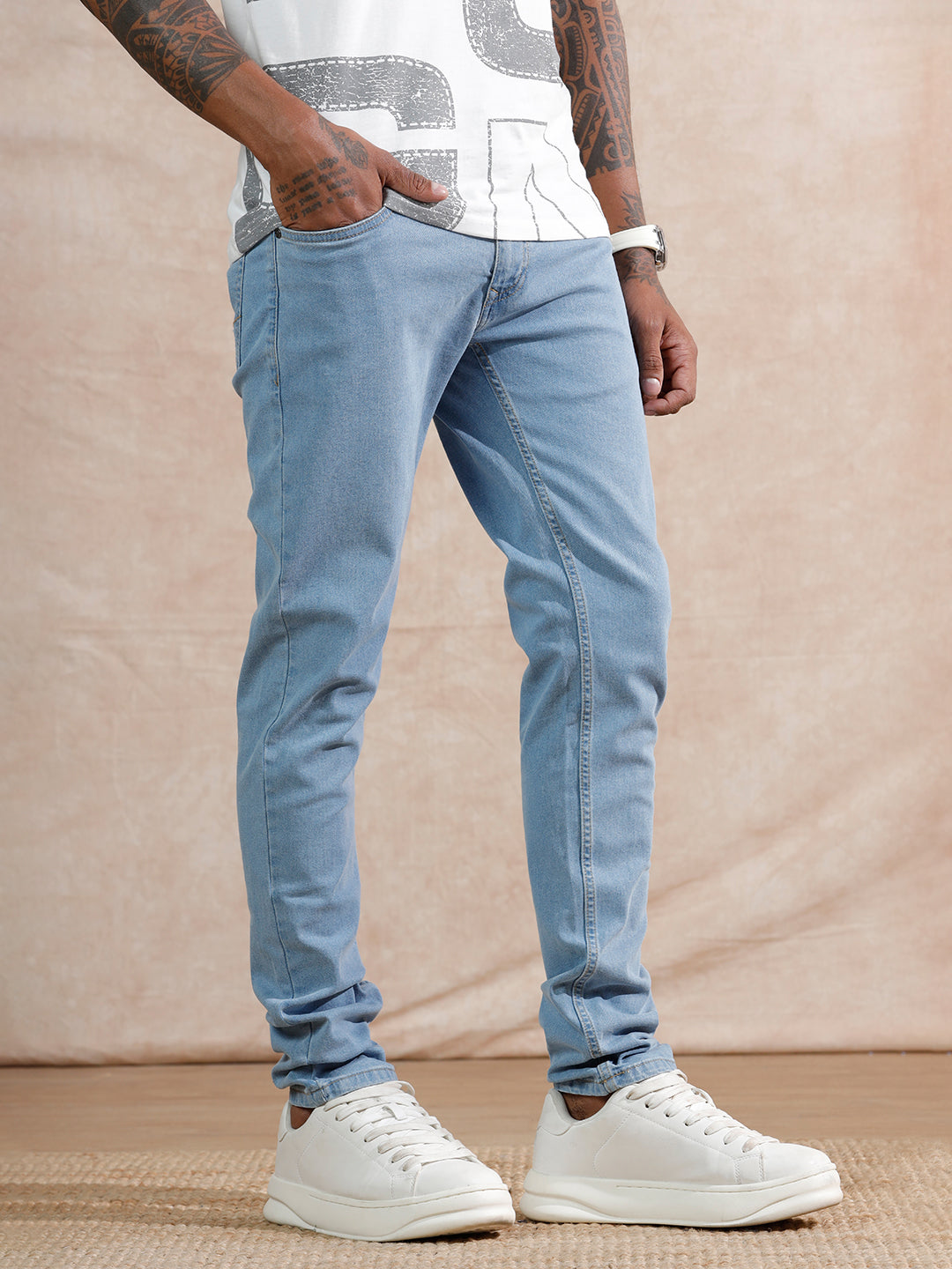 Casual Slim Tapered Jeans | Light Blue
