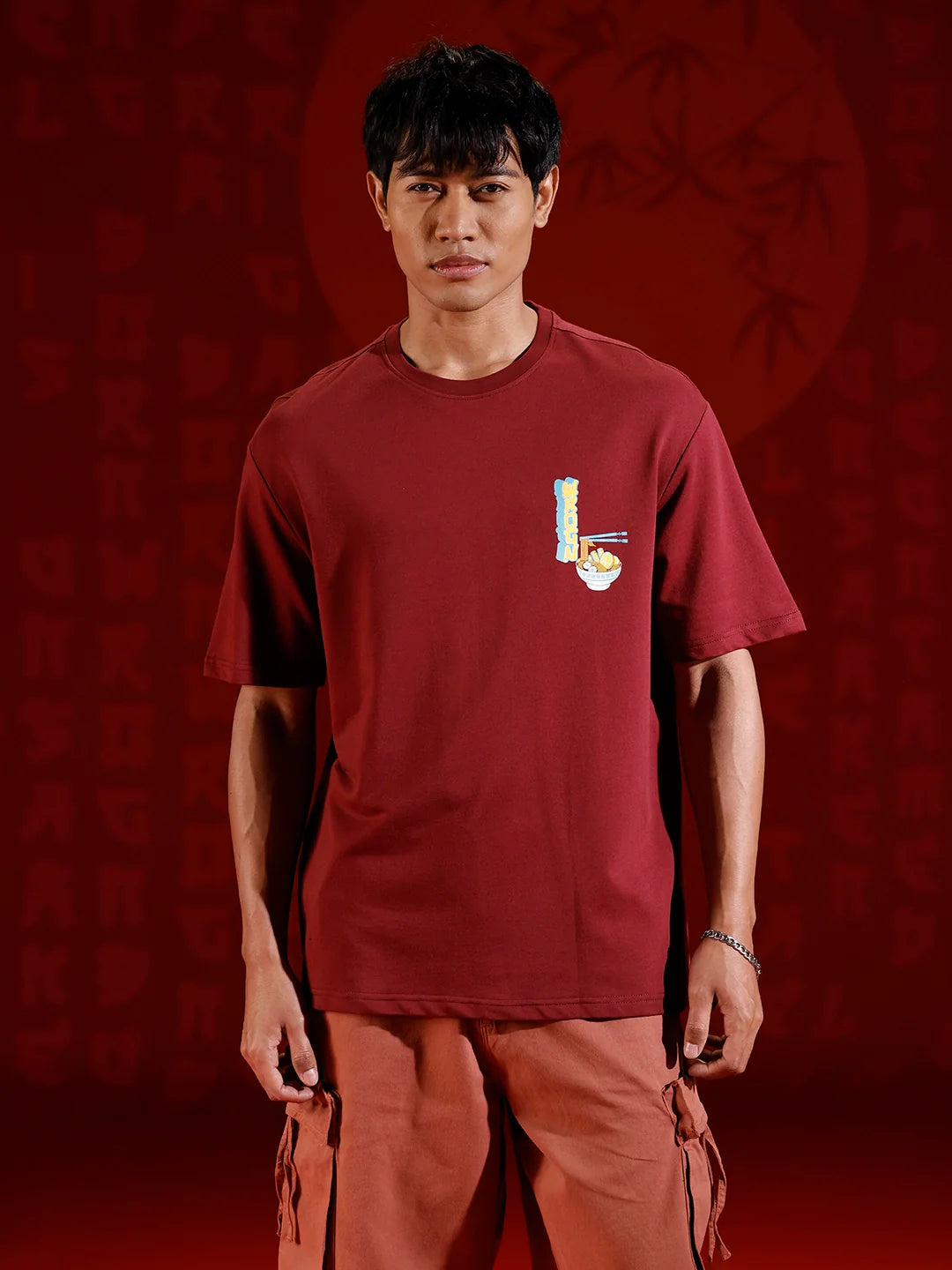 Minimal chest print T-shirt | Maroon