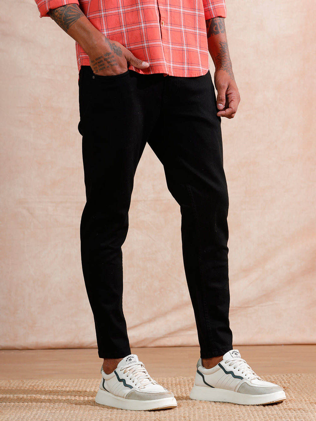 Solid Look Skinny Jeans | Black