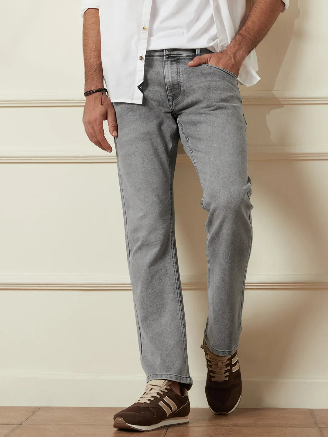Washed Straight Fit Jeans | Grey
