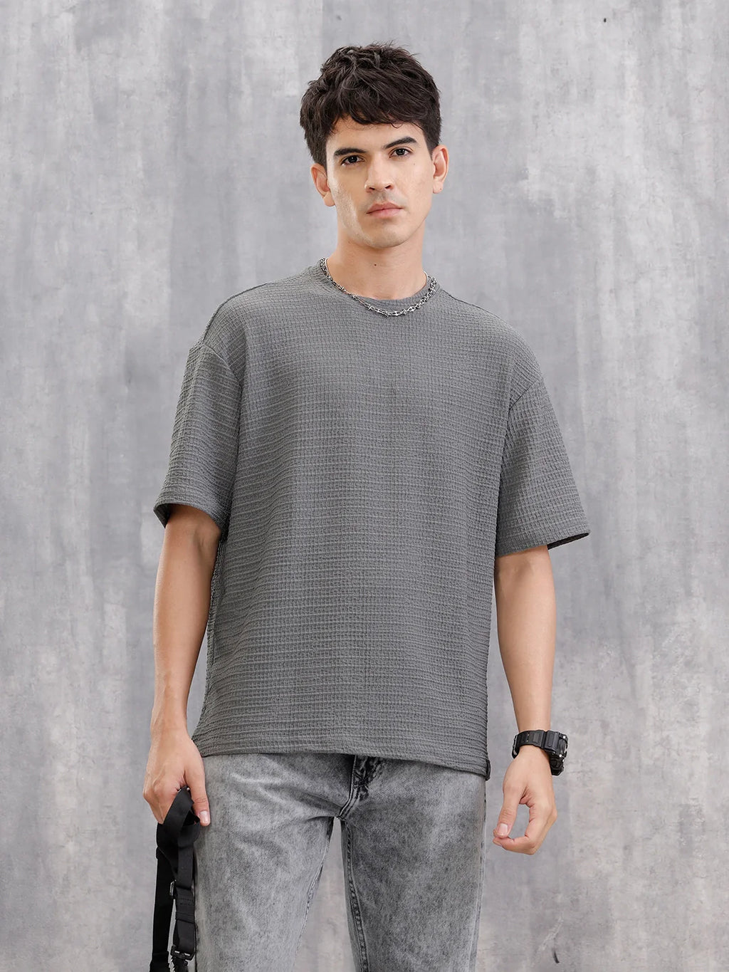 Honeycomb Textured Knit Crew Neck Pullover In Oversized Fit  |  Grey