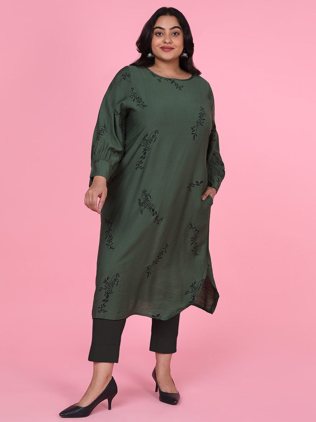 Women's Floral Straight Green Kurta