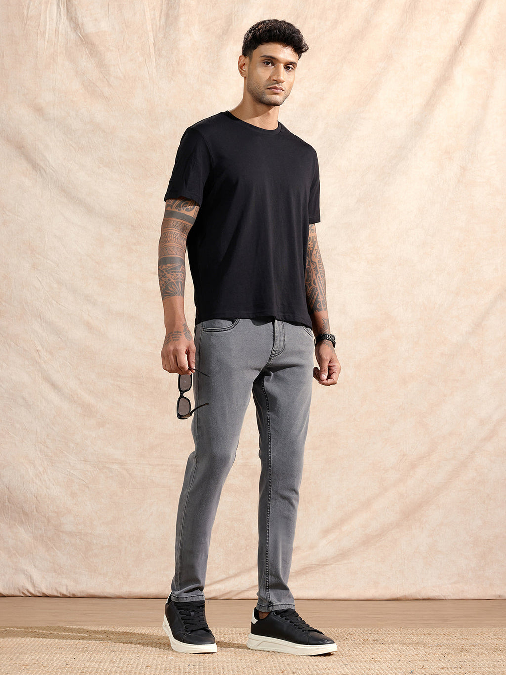 Solid Slim Fit Jeans | Light Grey