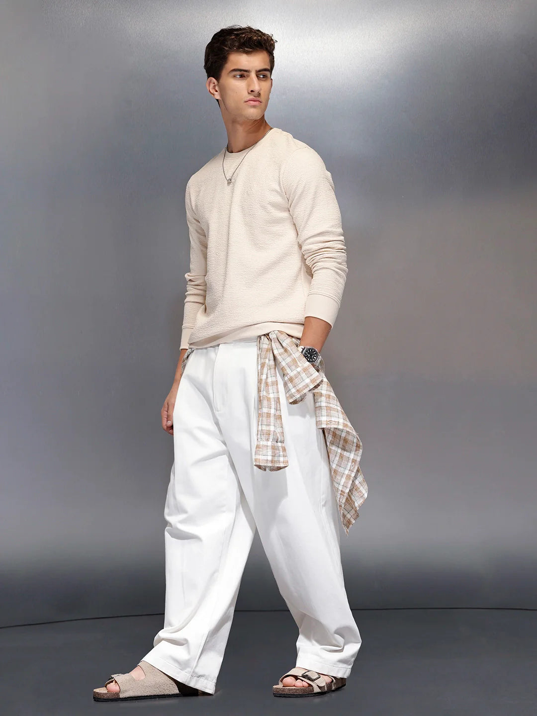 Men’s textured crew neck tshirt | Beige