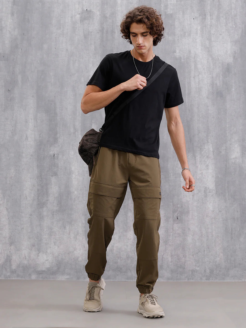 Solid Straight Fit Jogger | Brown
