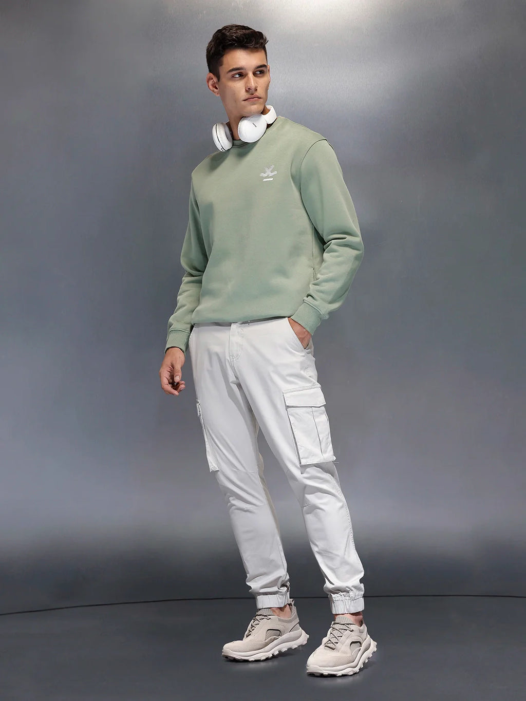 Men's straight fit trouser with cargo pockets | Grey