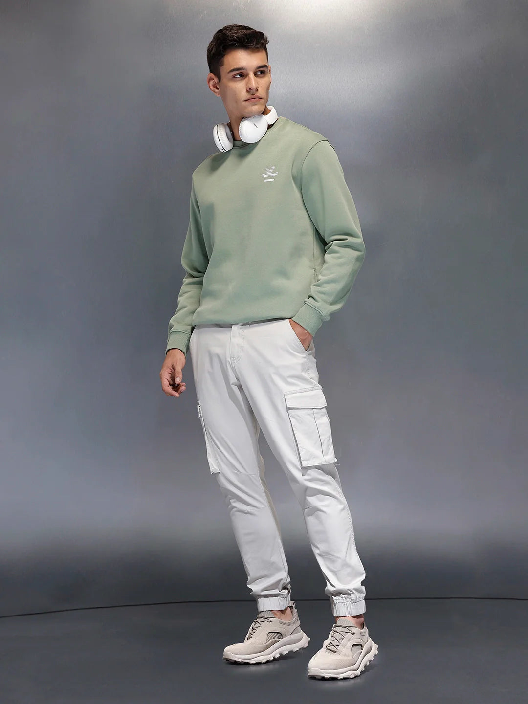 Men's straight fit trouser with cargo pockets | Grey