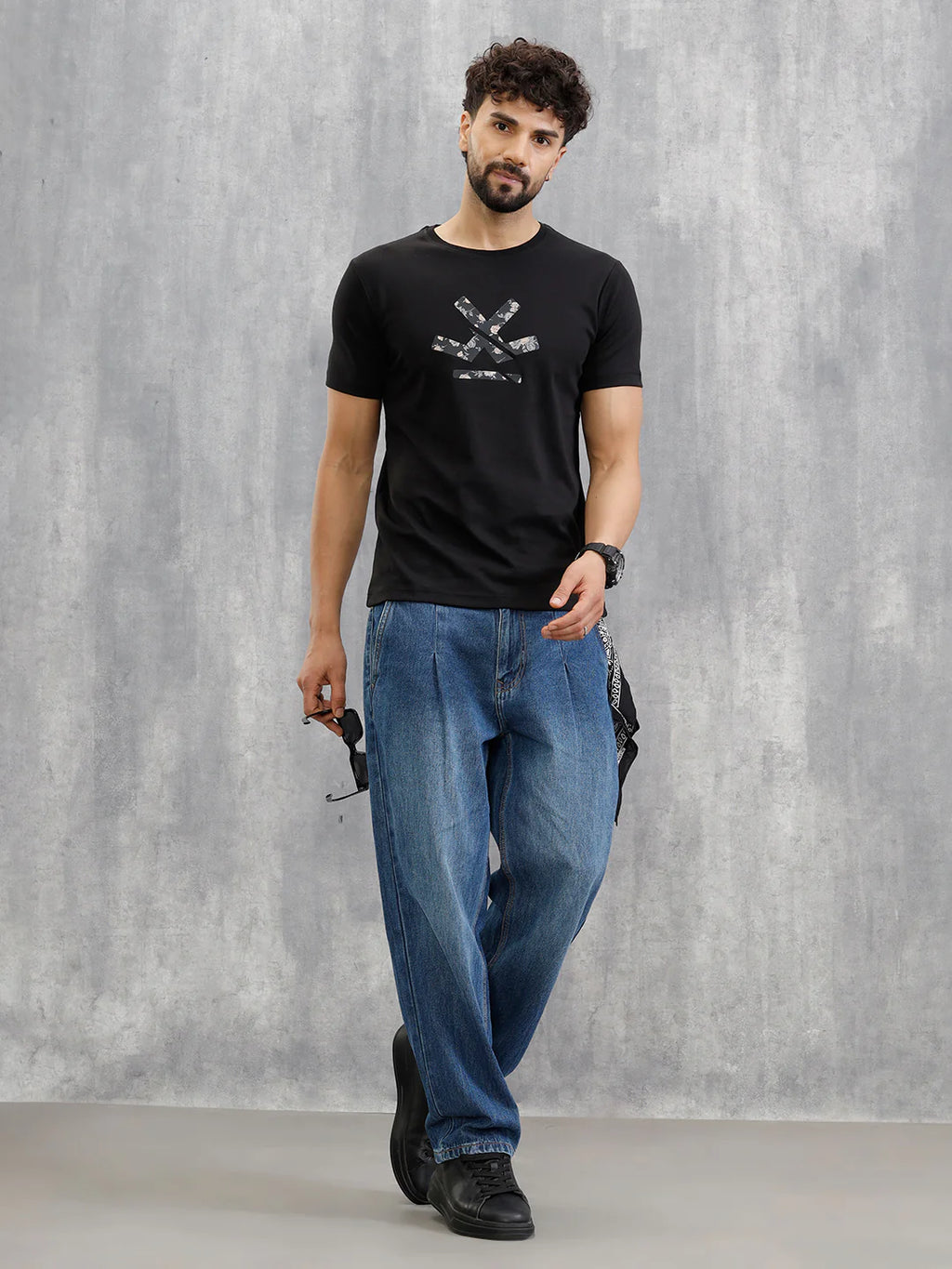 Premium Interlock Base With Dark Floral Logo Brand Carrier Crew Neck T-Shirt | Black