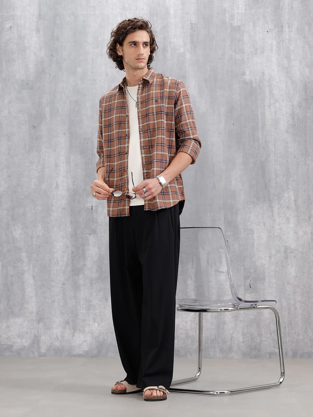 Space Dyed Dobby Check Slim Fit Shirt | Brown