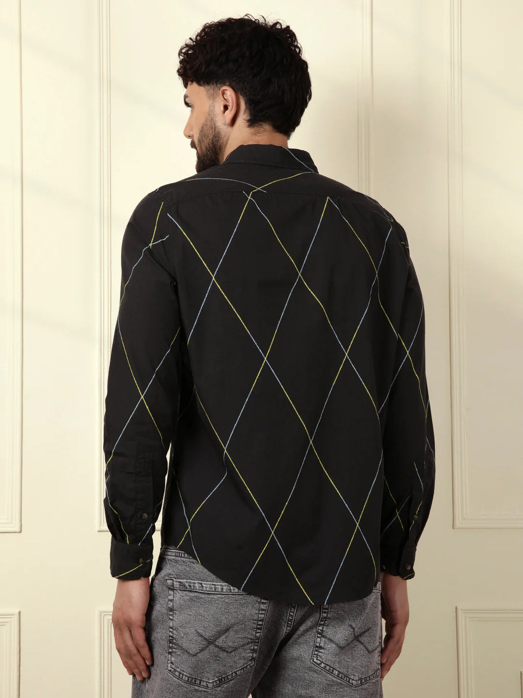 Diagonal Lines Black Shirt