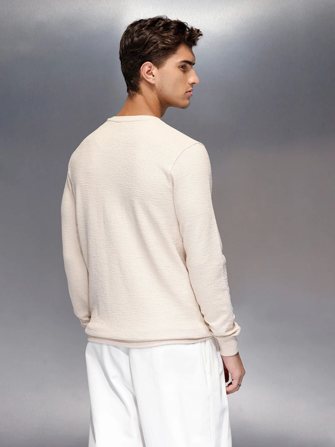 Men’s textured crew neck tshirt | Beige