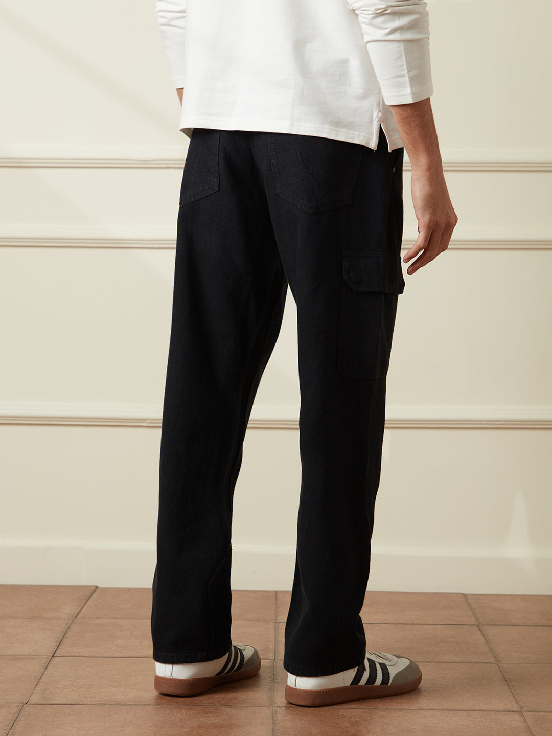 Solid Anti Fit Denim Cargo | Black