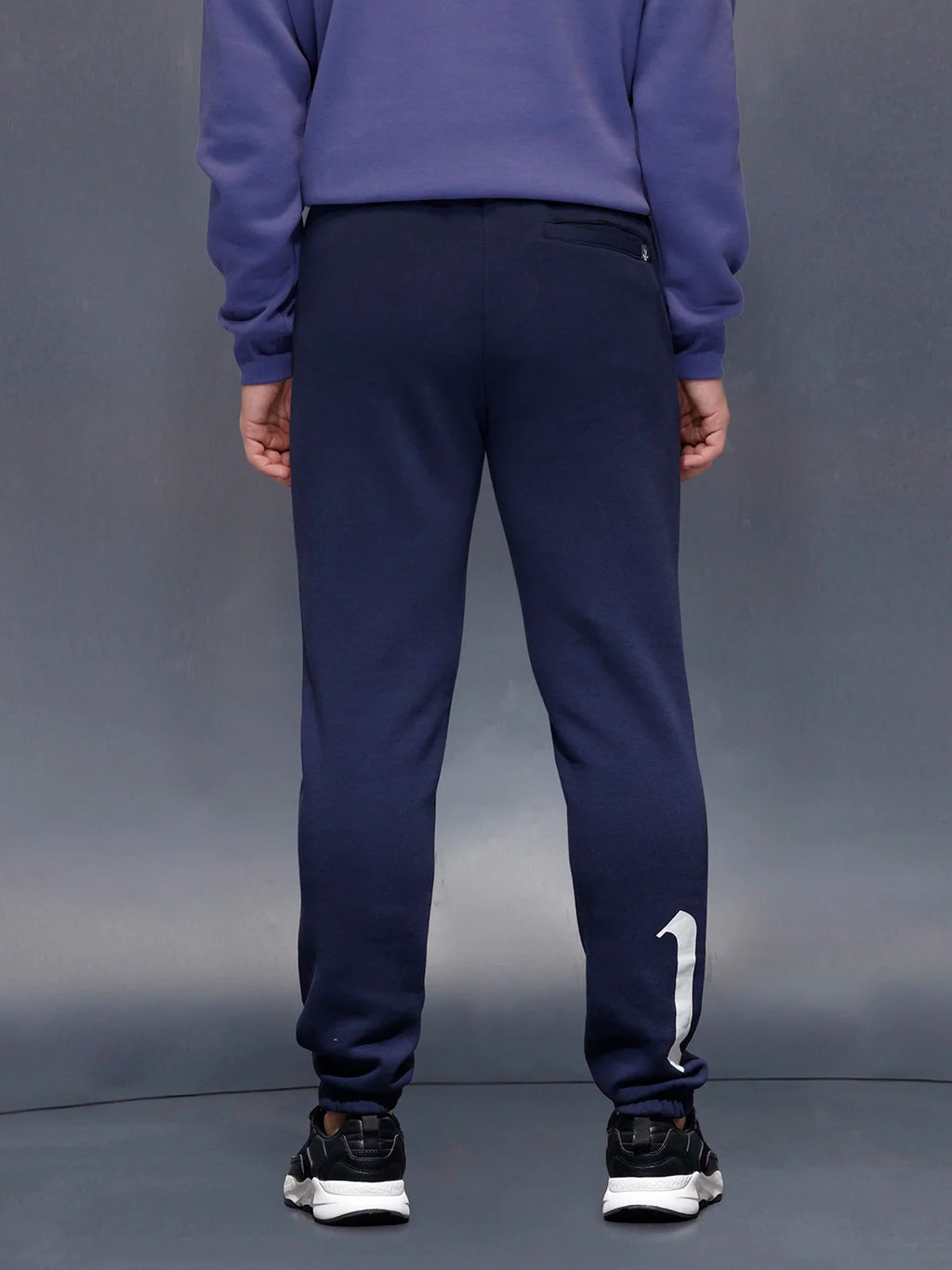 Men's casual slim fit jogger with placement graphic print | Navy Blue