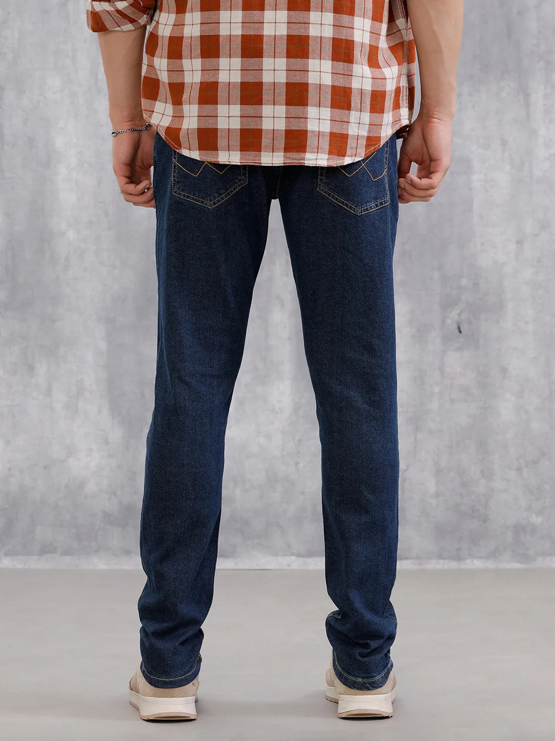 Solid Slim Tappered Jeans - Dark Blue