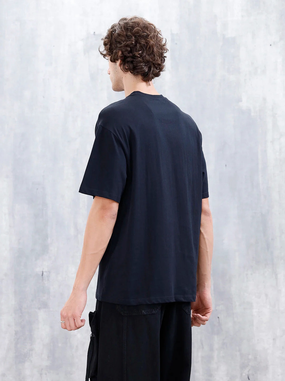 Wrogn Distressed Effect Printed Graphic Tee For Men's | Black