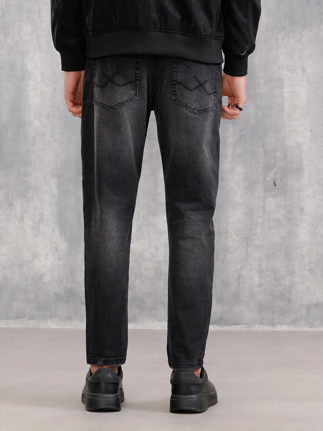 Vintage Washed Distressed Jeans I Black