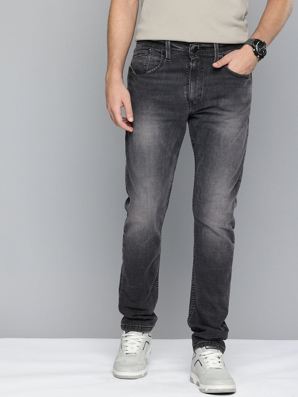 Men's 512 Black Slim Tapered Fit Mid Rise Jeans