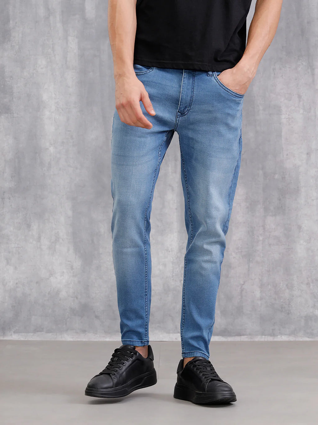 Heavy Washed Lt Blue Jeans I Light Blue