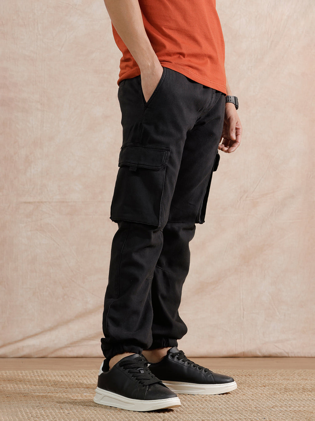 Casual Straight Fit Jogger | Black