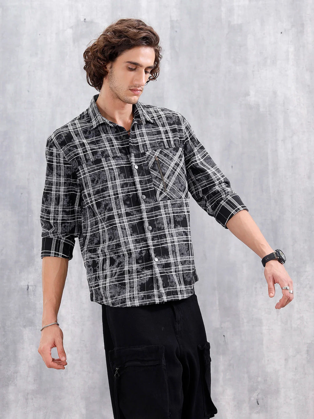 Wash Printed Overshirt With Chenille Yarn Check | Black