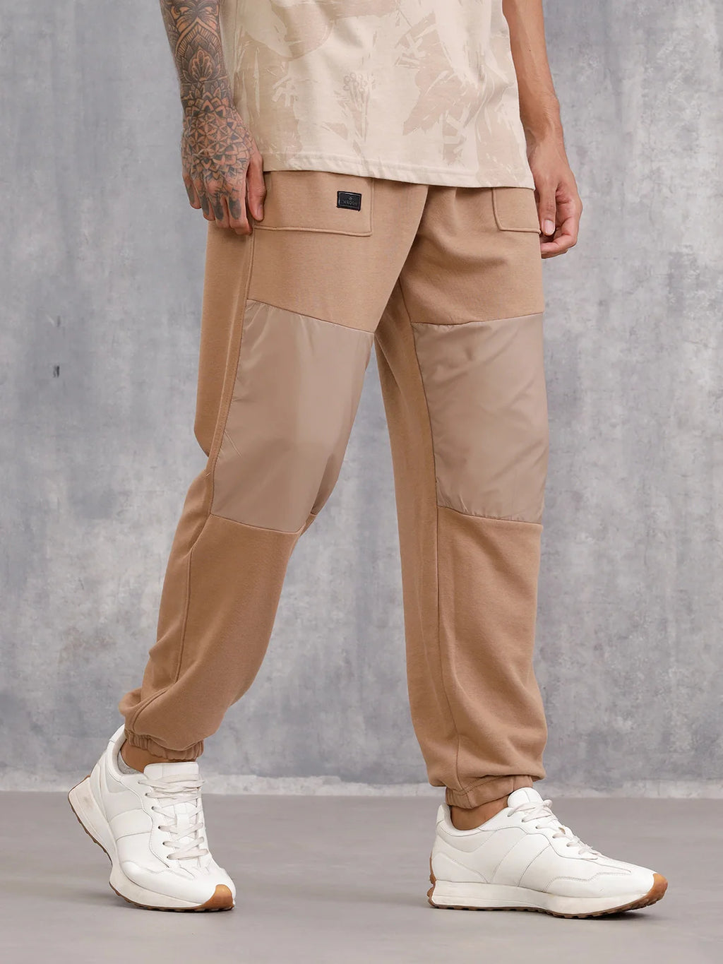 Tonal Colourblock Comfort Fit Jogger | Brown