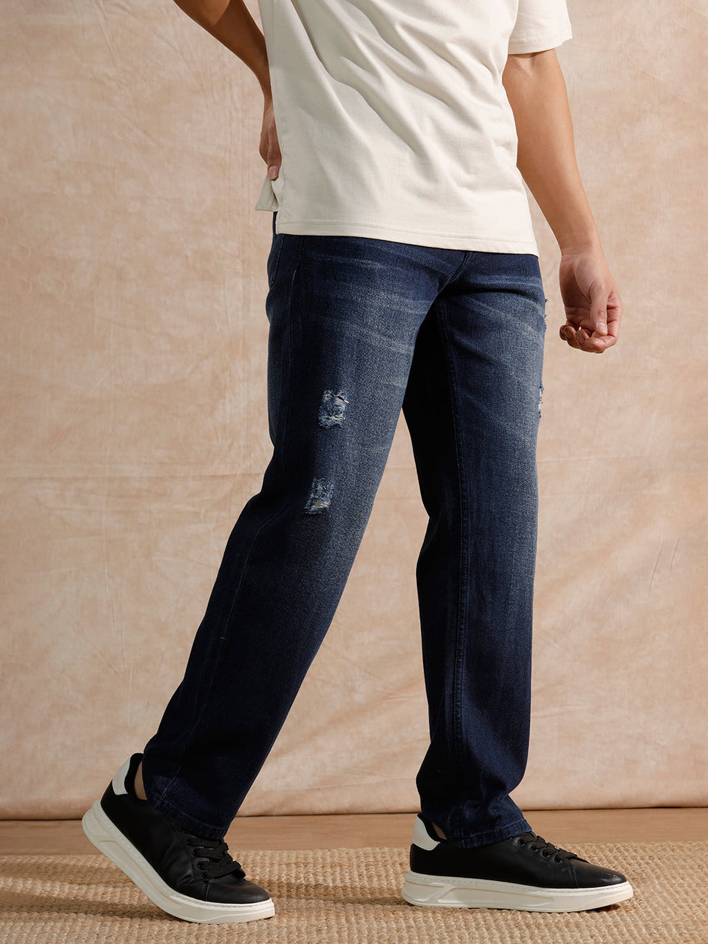 Distressed Anti Fit Jeans | Blue