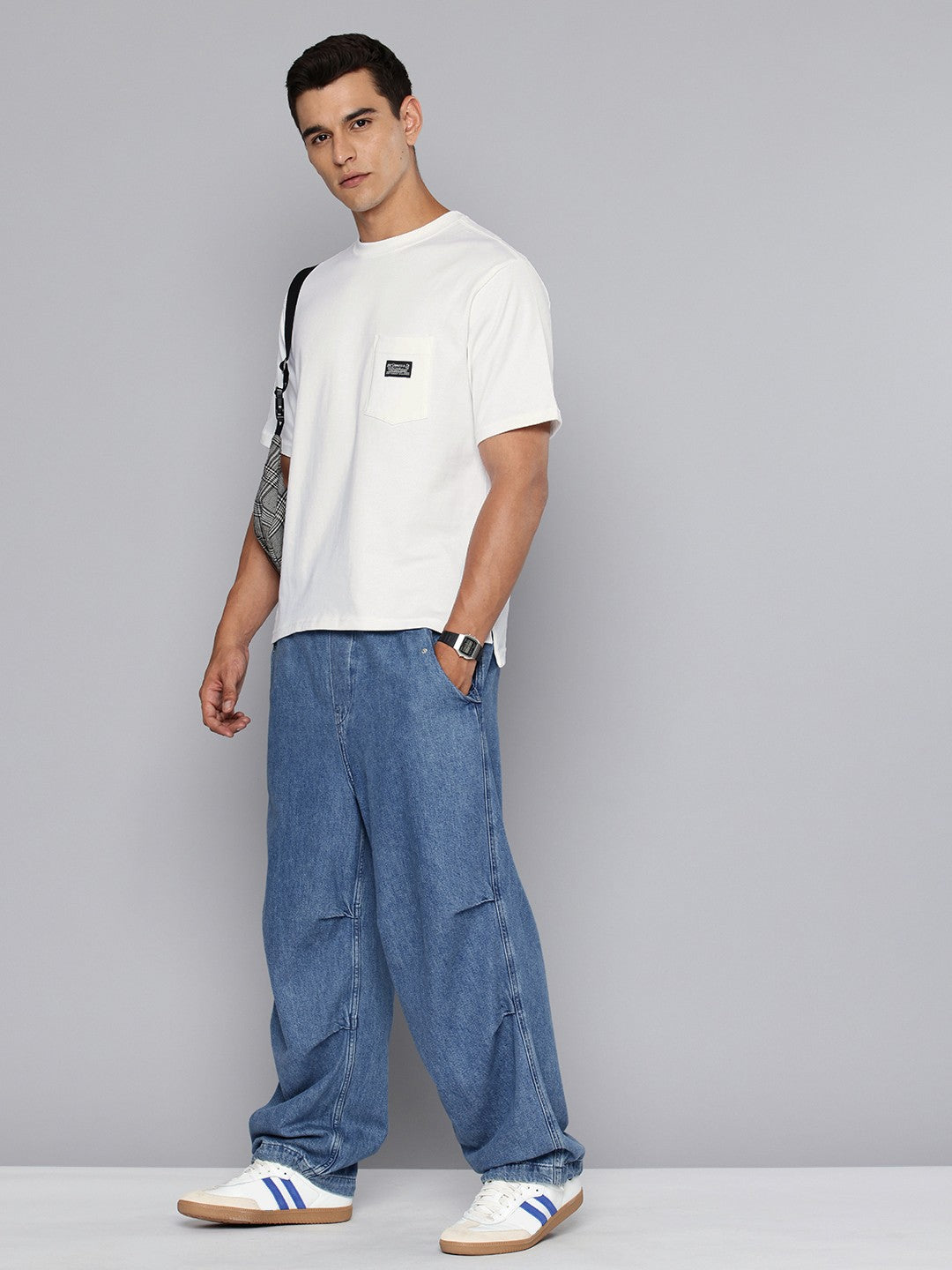 Men's Solid Crew Neck T-Shirt