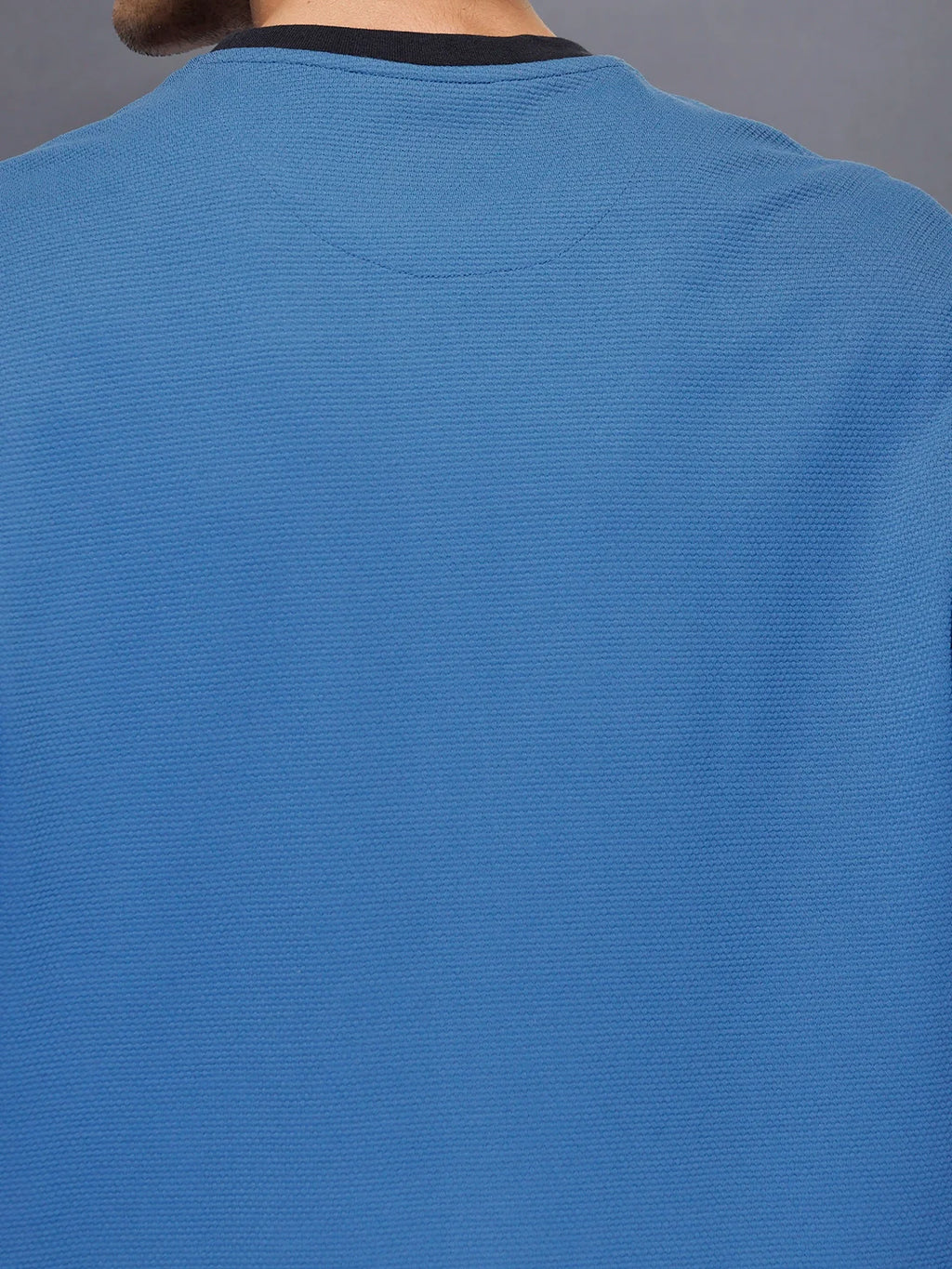 Men’s minimal oversized T-shirt with contrast neck | Blue