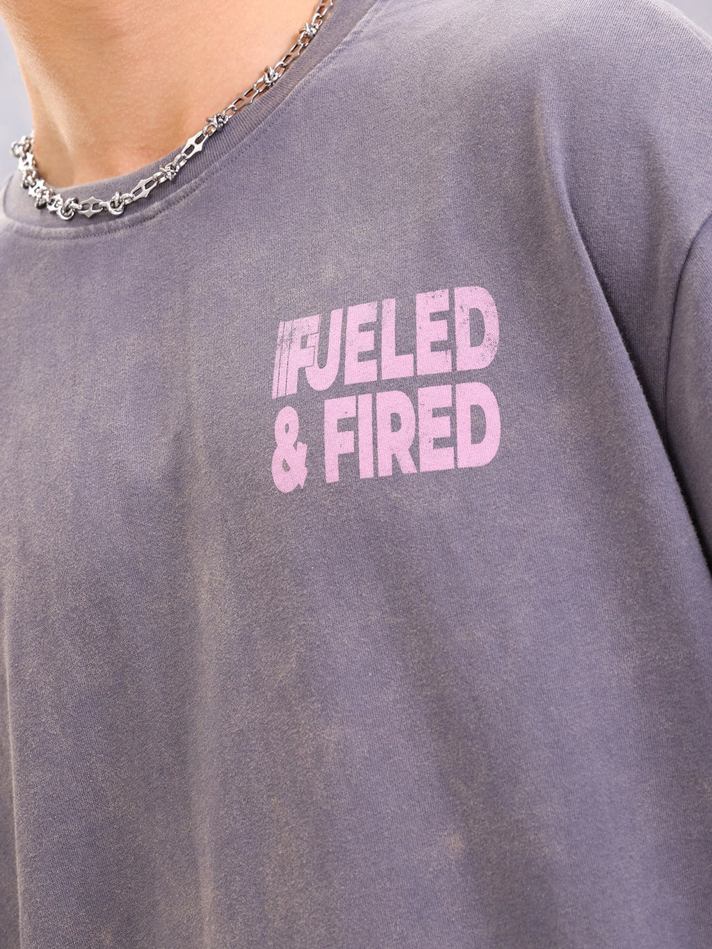 Retro Washed Oversized Fit Raw Edge T-shirt With Graphic | Grey