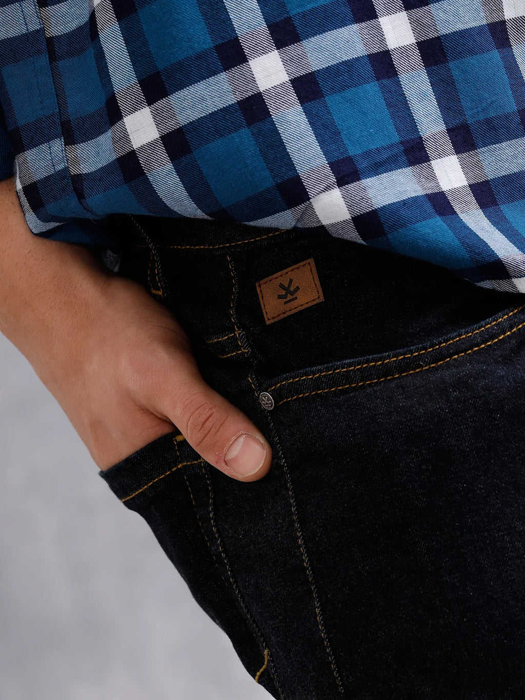 Solid Slim Tapered Jeans | Dark Blue
