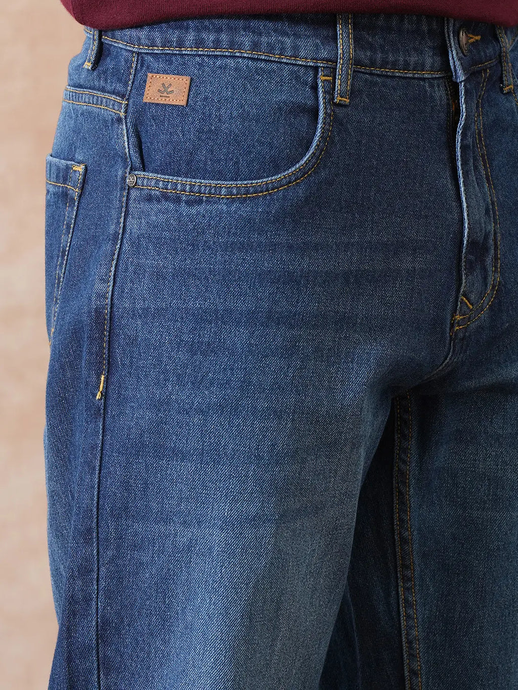Light Fade Anti Fit Jeans | Blue