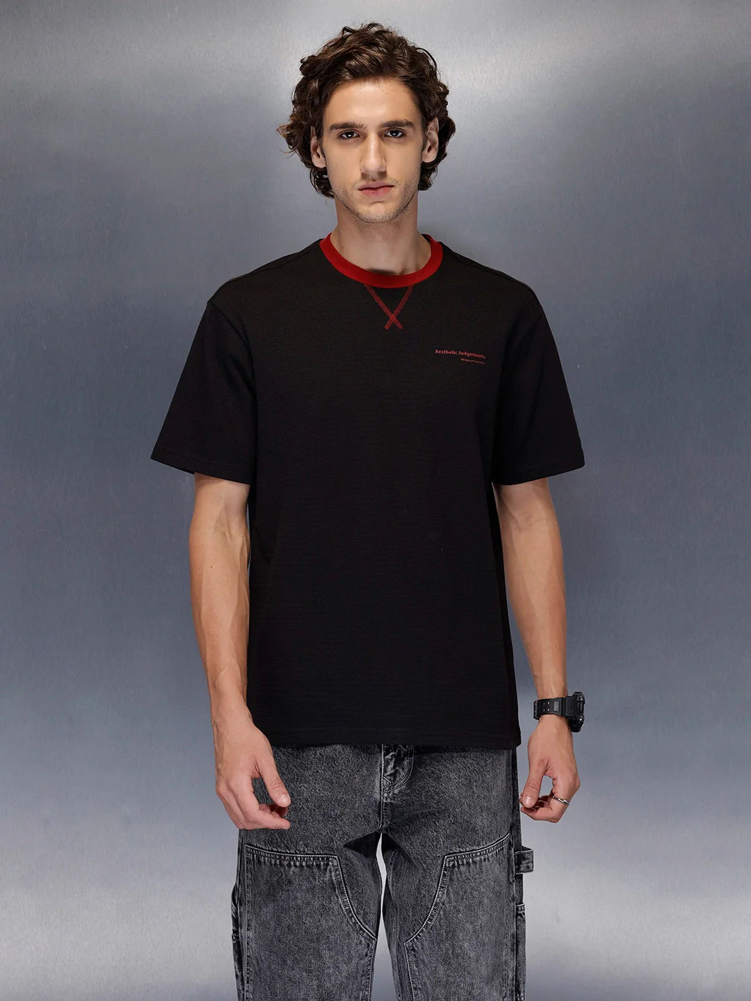 Men’s red trimmed black oversize T-shirt | Black