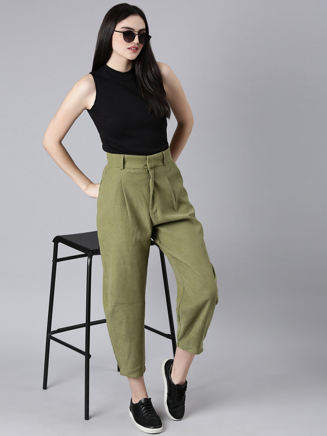 Women's Olive Straight Fit Pleated Cotton Cropped Peg Trousers