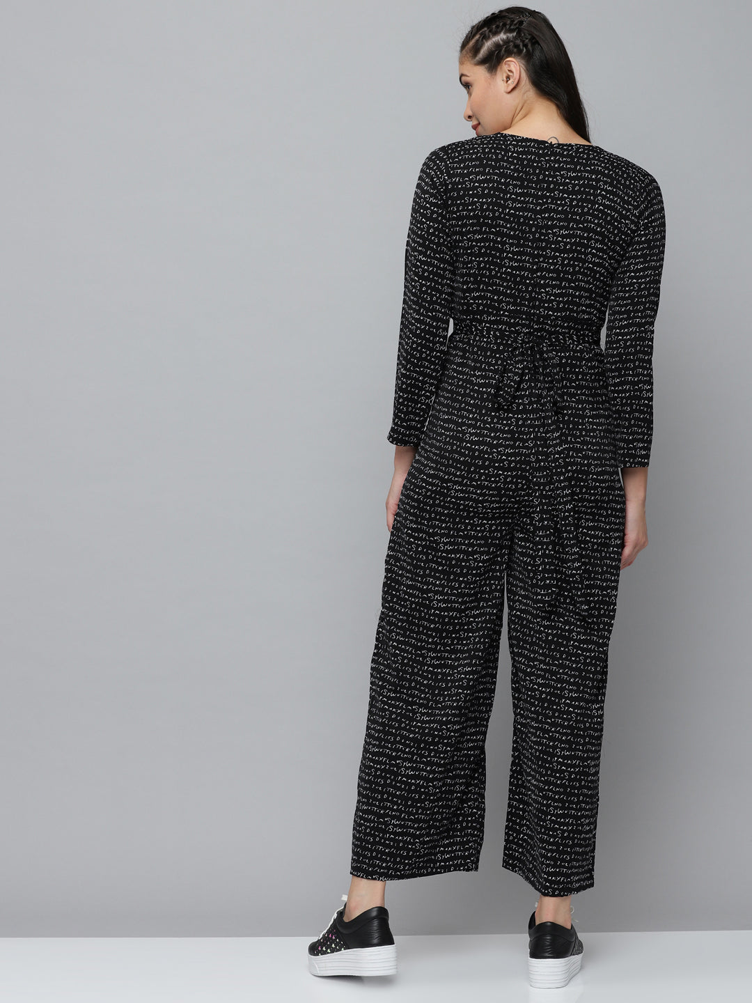 Women's Black Printed V-Neck Long Sleeves Basic Jumpsuit