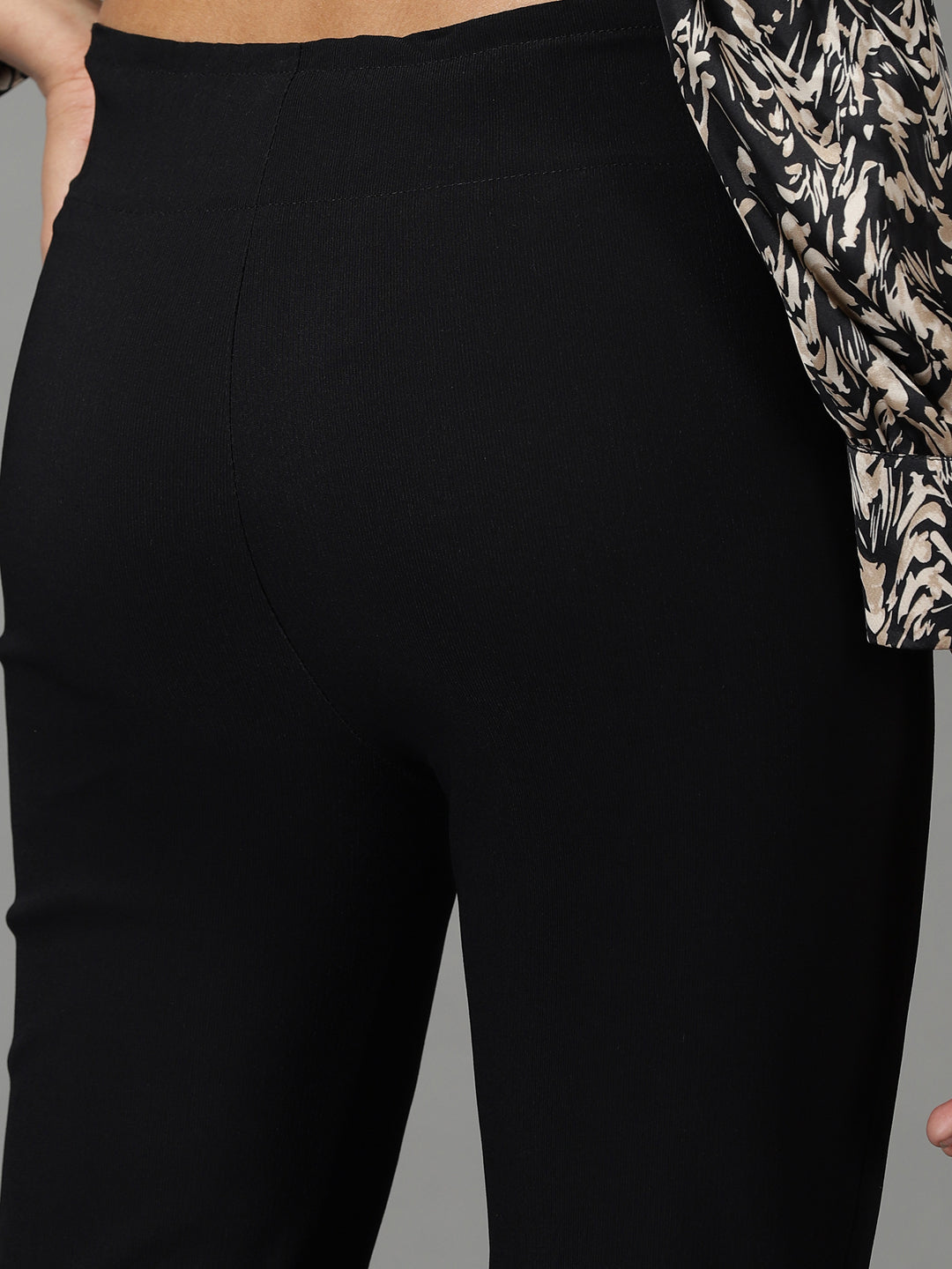 Women's Black Relaxed Straight Fit High-Rise Trousers