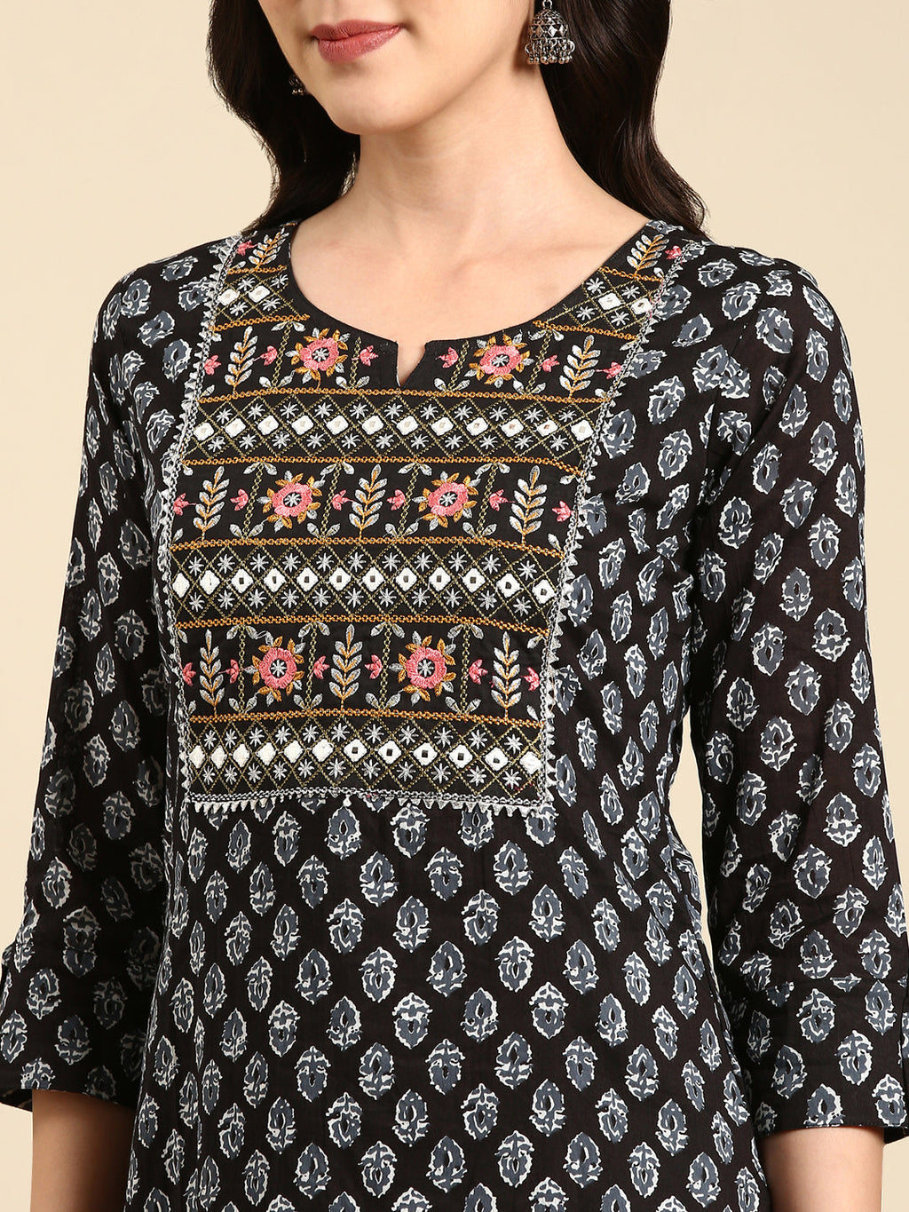 Women's Black Floral Block Printed Thread Work Straight Kurta