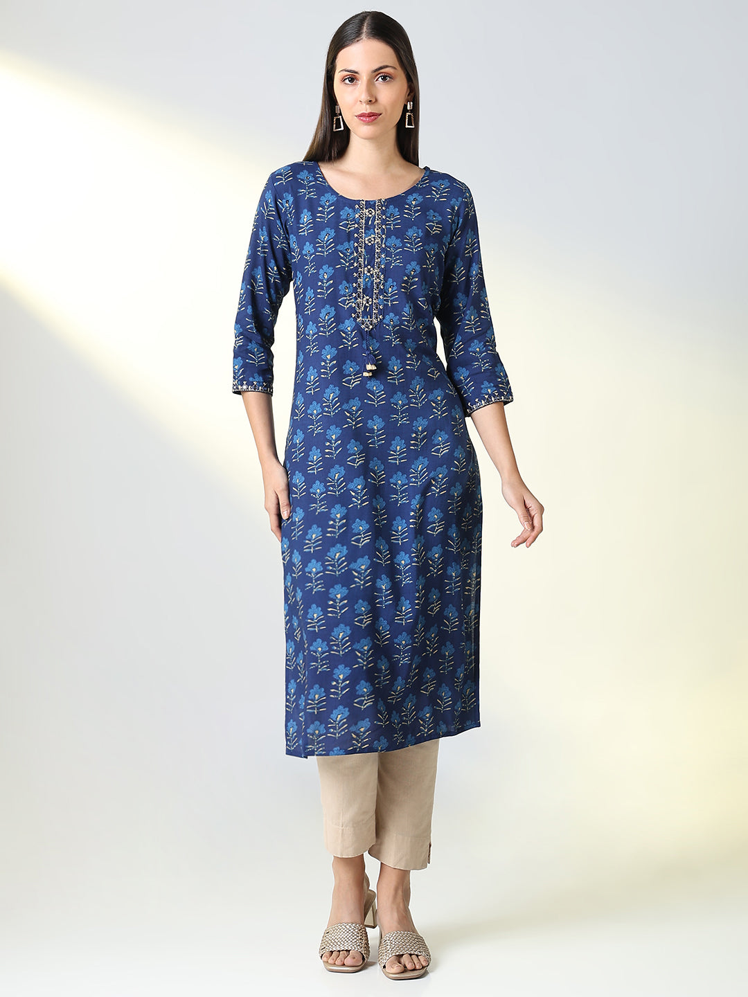 Women's Blue Ethnic Motifs Straight Kurta
