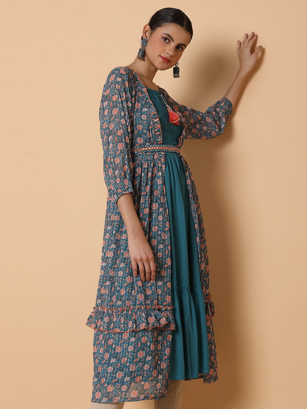 Women's Straight Turquoise Blue Solid Kurta with Shrug