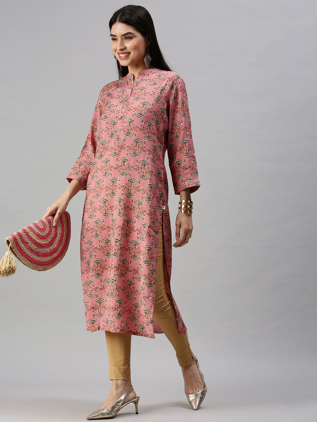 Women's Pink Ethnic Motifs Mandarin Collar Beads & Stones Straight Kurta